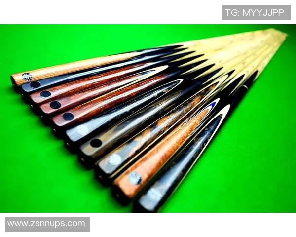 八宿县三位足球明星的崛起与发展之路:从草根到职业舞台的奋斗历程 八宿县三位足球明星的崛起与发展之路:从草根到职业舞台的奋斗历程