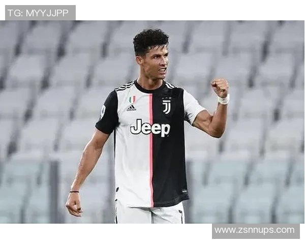 足球星纸:探索全球足球巨星背后的传奇故事与成长历程 足球星纸:探索全球足球巨星背后的传奇故事与成长历程